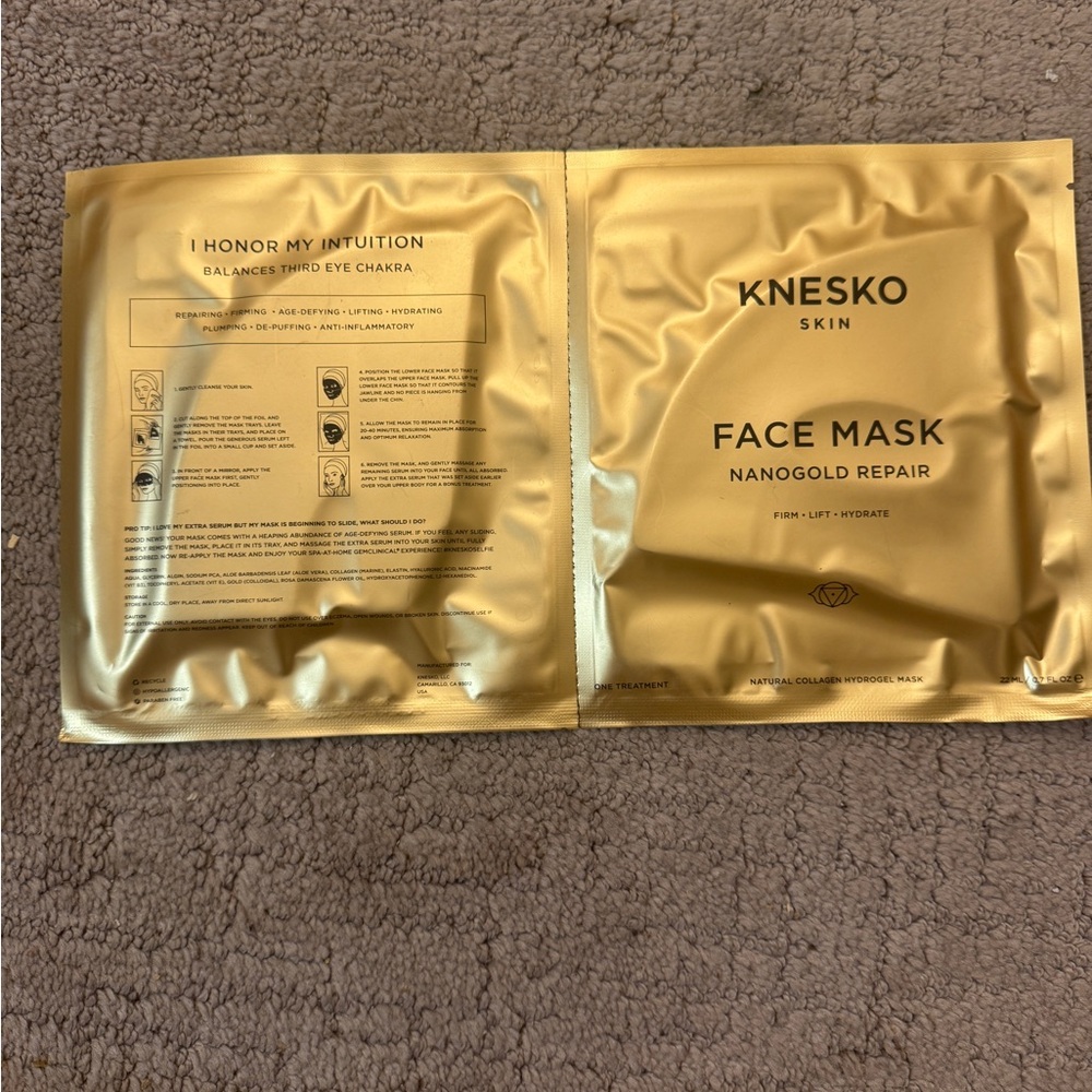 Gold Face Mask